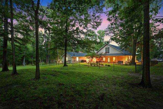 302 King Shore Boulevard, Scroggins, TX 75480