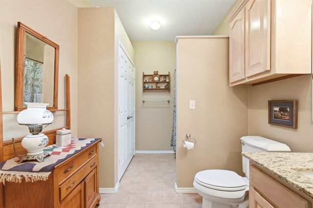 302 King Shore Boulevard, Scroggins, TX 75480