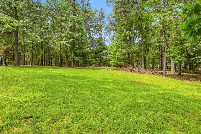 302 King Shore Boulevard, Scroggins, TX 75480