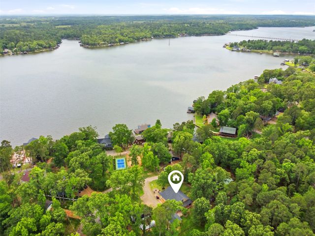 302 King Shore Boulevard, Scroggins, TX 75480