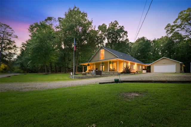 302 King Shore Boulevard, Scroggins, TX 75480