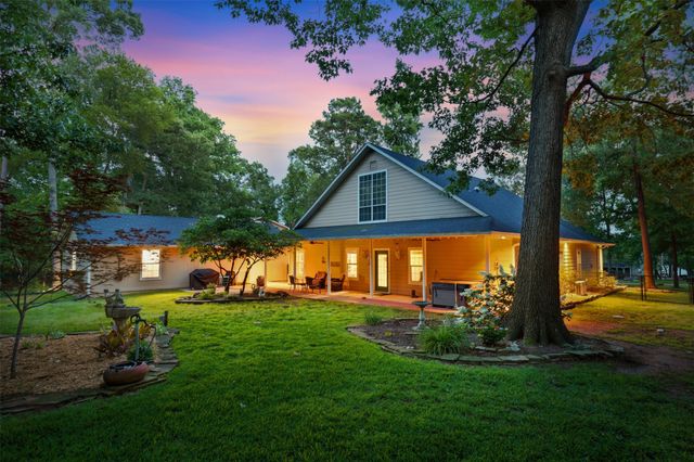302 King Shore Boulevard, Scroggins, TX 75480
