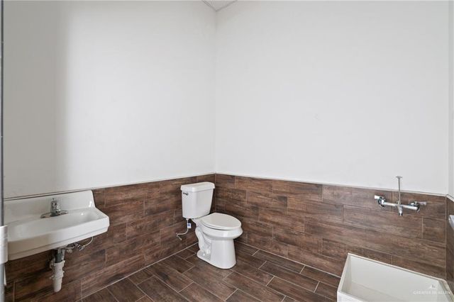 2908 W Mile 5 N Road, Mission, TX 78574