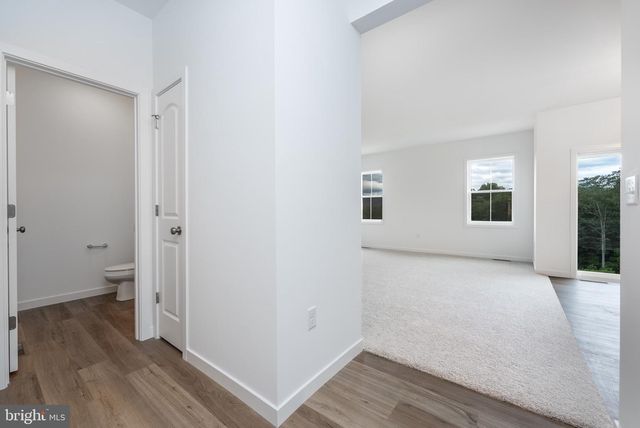 10216 THORNWOOD RD, Shippensburg, PA 17257