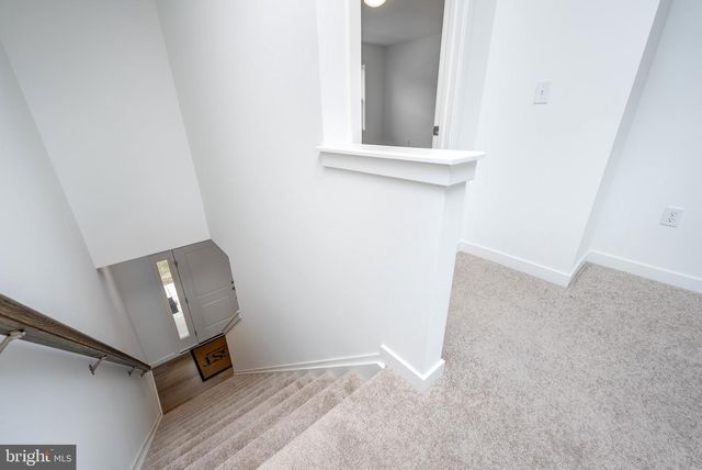 10216 THORNWOOD RD, Shippensburg, PA 17257