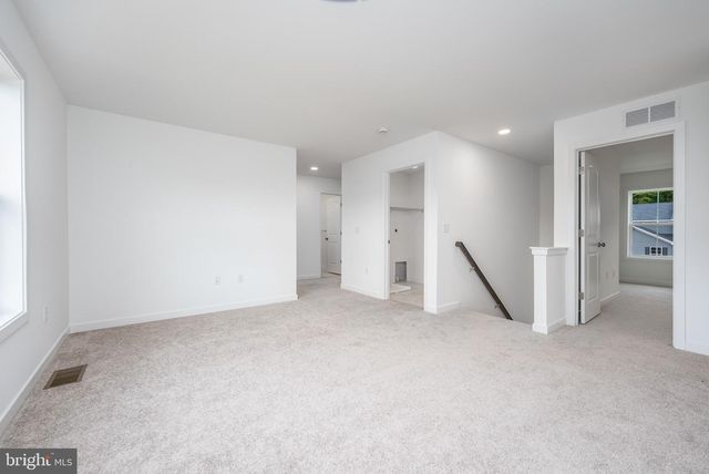 10216 THORNWOOD RD, Shippensburg, PA 17257