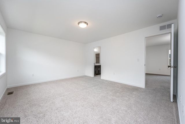 10216 THORNWOOD RD, Shippensburg, PA 17257