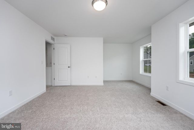 10216 THORNWOOD RD, Shippensburg, PA 17257