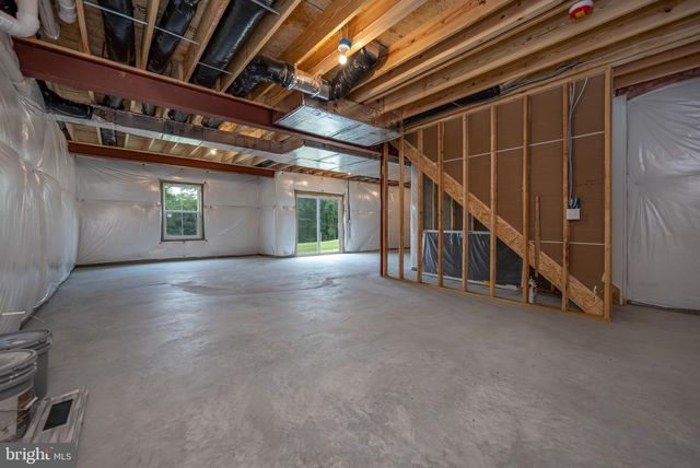 10216 THORNWOOD RD, Shippensburg, PA 17257