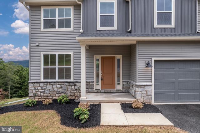 10216 THORNWOOD RD, Shippensburg, PA 17257