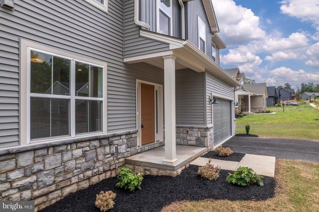 10216 THORNWOOD RD, Shippensburg, PA 17257