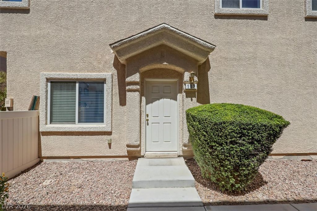 5448 Stacked Chips Road 103, Las Vegas, NV 89122 — photo 2