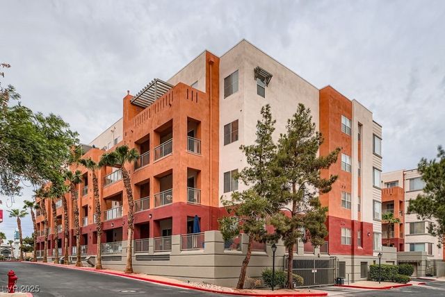 31 East Agate Avenue 407, Las Vegas, NV 89123