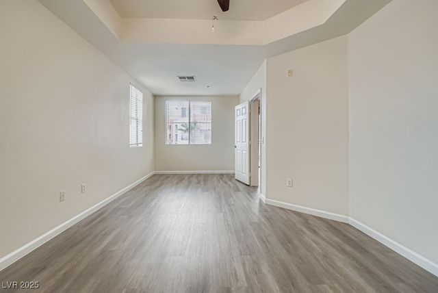 31 East Agate Avenue 407, Las Vegas, NV 89123