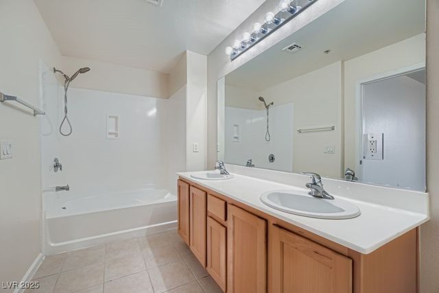 31 East Agate Avenue 407, Las Vegas, NV 89123