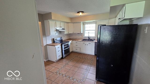 6600 N Brindale Drive, Muncie, IN 47304