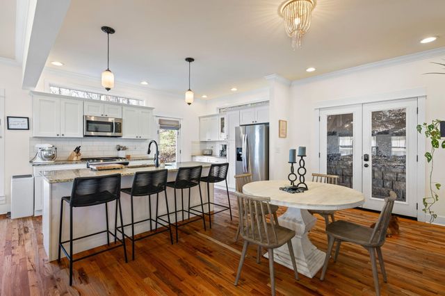 1031 Dartmouth Street, Chattanooga, TN 37405