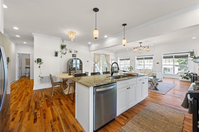 1031 Dartmouth Street, Chattanooga, TN 37405