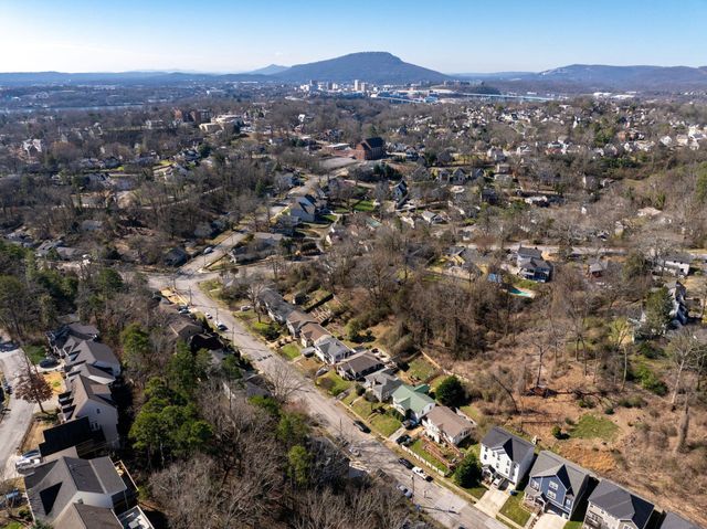 1031 Dartmouth Street, Chattanooga, TN 37405