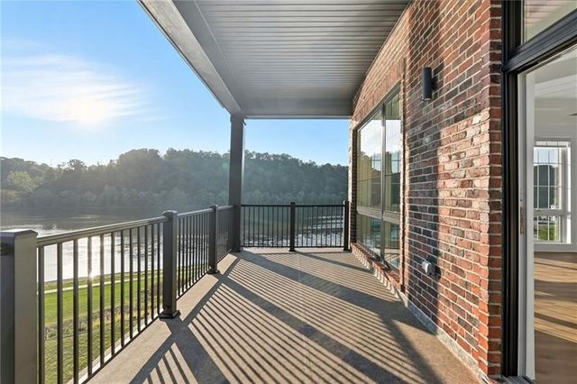 1 1st Street 413, Oakmont, PA 15139