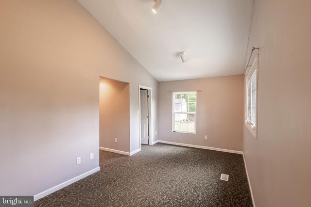 42205 RIDGE RD, Mechanicsville, MD 20659