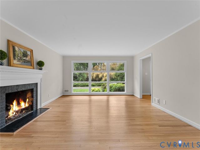 411 Lakewood Dr, Henrico, VA 23229