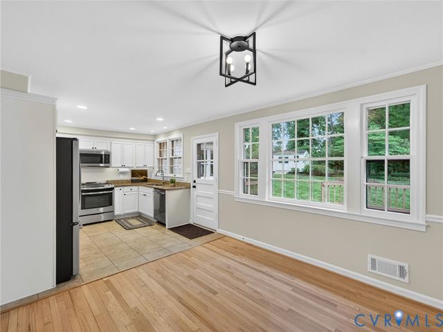 411 Lakewood Dr, Henrico, VA 23229