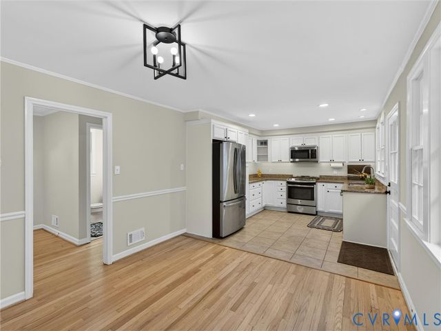 411 Lakewood Dr, Henrico, VA 23229
