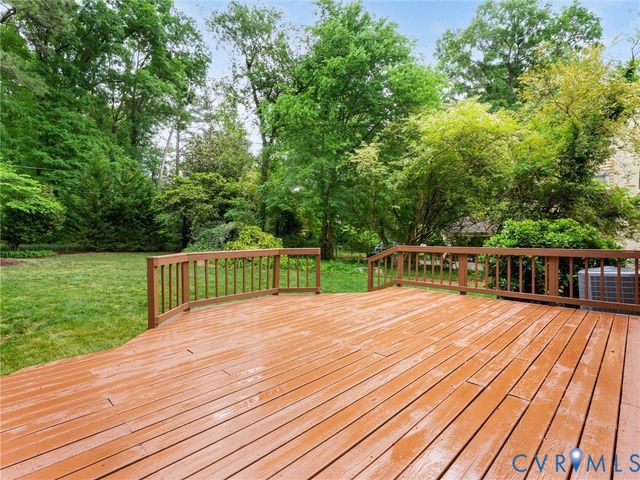 411 Lakewood Dr, Henrico, VA 23229