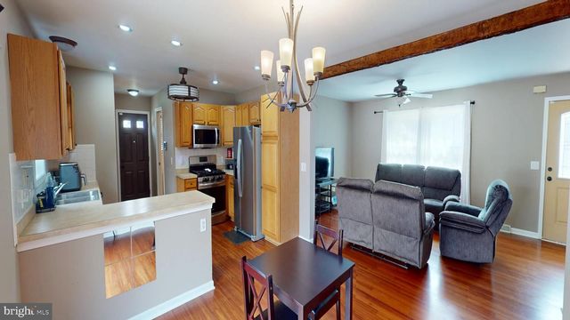 141 LINCOLN DR, Pennsville, NJ 08070