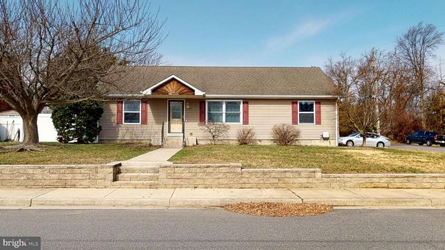 141 LINCOLN DR, Pennsville, NJ 08070