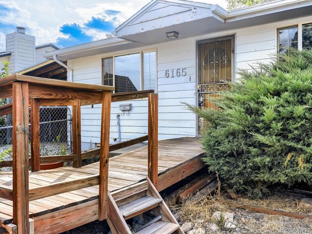 6165 Gray Street, Arvada, CO 80003