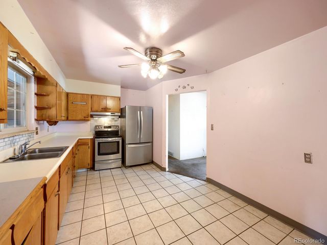 6165 Gray Street, Arvada, CO 80003