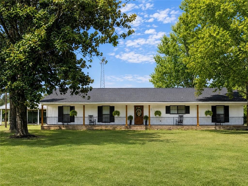 12185 Celeste Road, Chunchula, AL 36521 — exterior