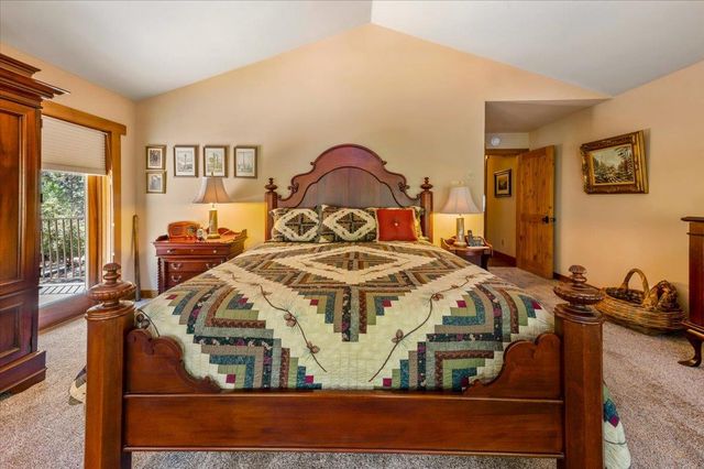 11790 Lowhills Rd, Nevada City, CA 95959