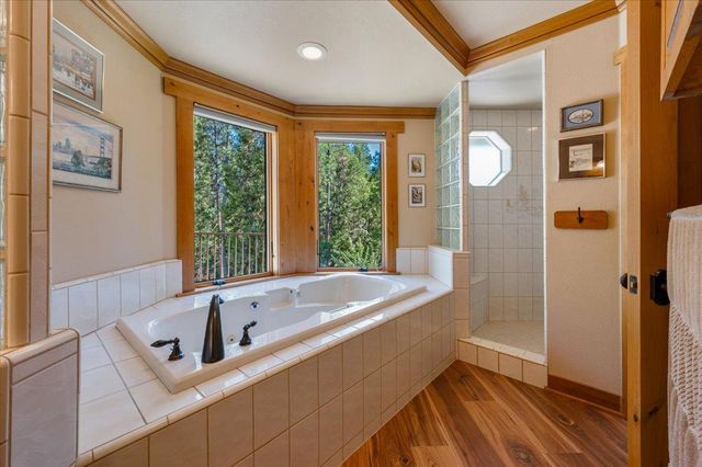 11790 Lowhills Rd, Nevada City, CA 95959