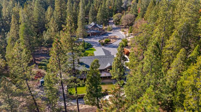 11790 Lowhills Rd, Nevada City, CA 95959