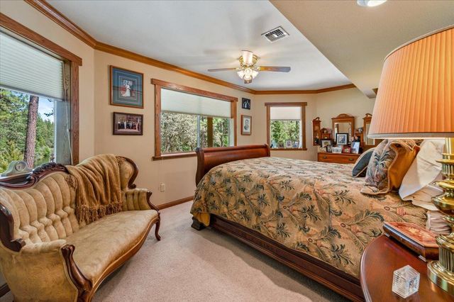 11790 Lowhills Rd, Nevada City, CA 95959