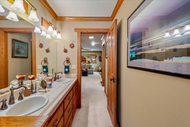 11790 Lowhills Rd, Nevada City, CA 95959