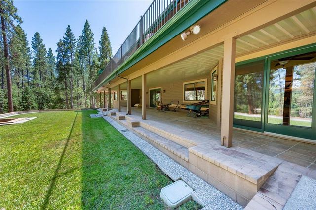 11790 Lowhills Rd, Nevada City, CA 95959