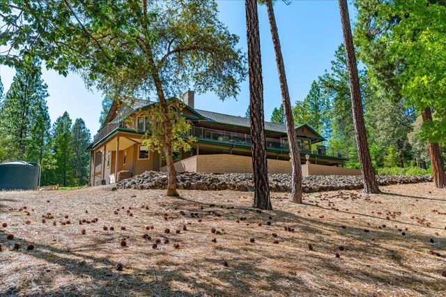 11790 Lowhills Rd, Nevada City, CA 95959