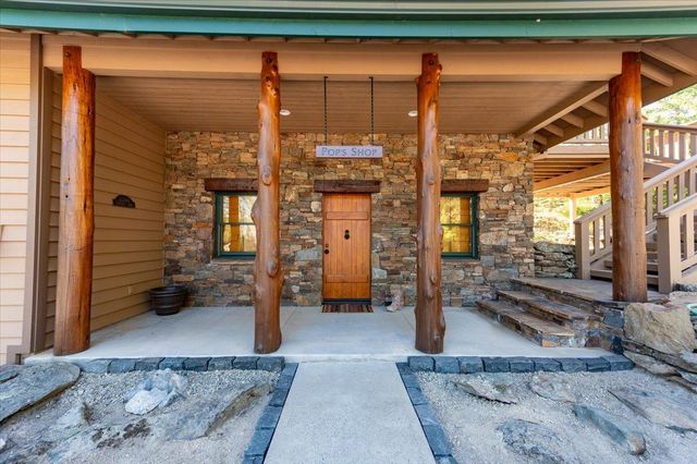 11790 Lowhills Rd, Nevada City, CA 95959