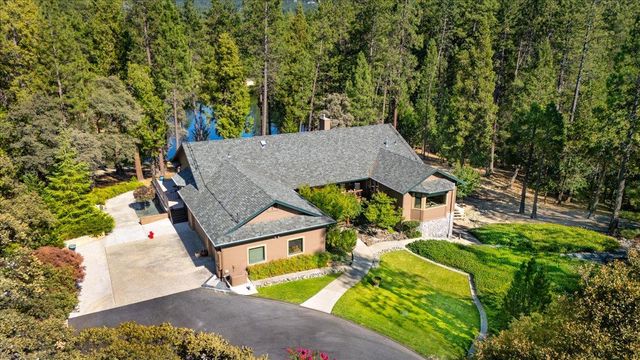 11790 Lowhills Rd, Nevada City, CA 95959