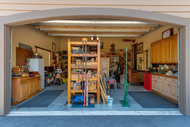 11790 Lowhills Rd, Nevada City, CA 95959