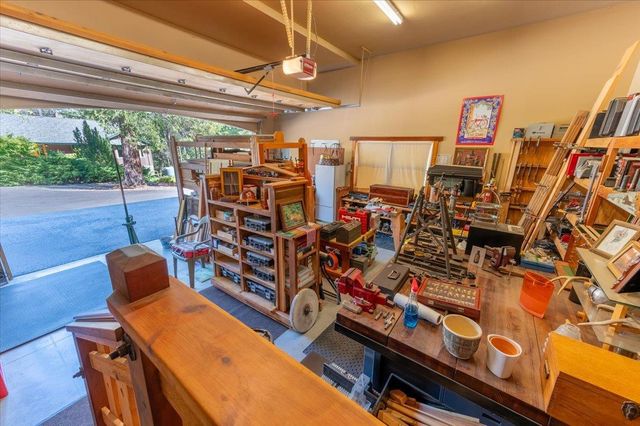 11790 Lowhills Rd, Nevada City, CA 95959