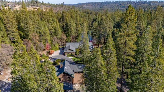 11790 Lowhills Rd, Nevada City, CA 95959