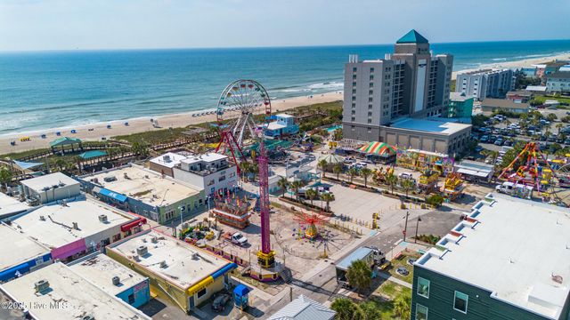 405 Ivy Lane, Carolina Beach, NC 28428