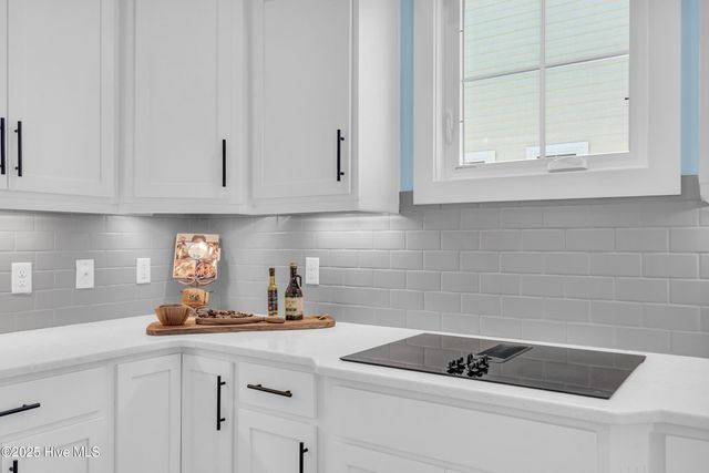 405 Ivy Lane, Carolina Beach, NC 28428