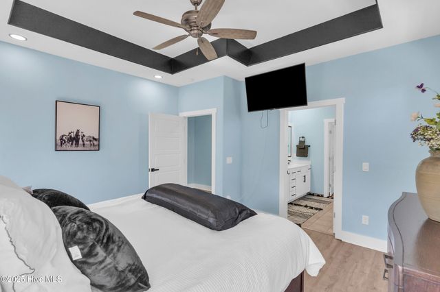 405 Ivy Lane, Carolina Beach, NC 28428