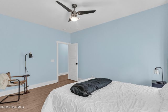 405 Ivy Lane, Carolina Beach, NC 28428